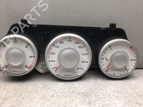Used Instrument cluster PEUGEOT 807 (EB_) 2.0 HDi (107 hp) 25535221