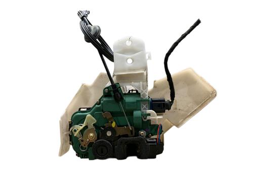 Used Rear left lock VW POLO IV (9N_, 9A_) 1.4 TDI (75 hp) 25513289