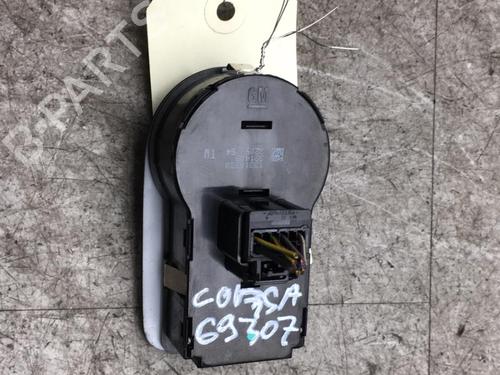 Used Headlight switch Headlight switch OPEL CORSA D (S07) 1.2 (L08, L68) (86 hp) 25571837 25571837