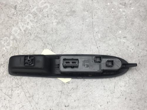 Left front window switch CITROËN C4 II (NC_) 1.6 HDi 115 | BP25555991I27 