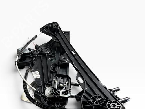 Used Front left window mechanism Front left window mechanism PEUGEOT 408 II (FP_, F3_, FM_) Hybrid 180 (F3DGXT) (181 hp) 26575713 26575713