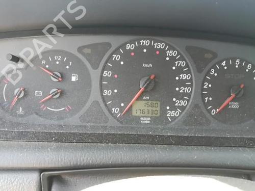 Right mirror CITROËN C5 I (DC_) 2.0 HDi (DCRHZB, DCRHZE) | BP25552768C27 