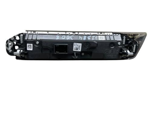 Switch PEUGEOT 3008 II SUV (MC_, MR_, MJ_, M4_) 1.5 BlueHDi 130 | BP29411404I30 