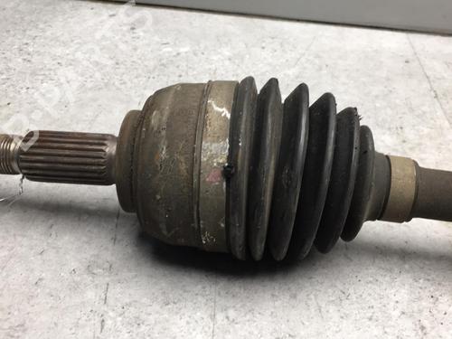 Used Right front driveshaft Right front driveshaft RENAULT CLIO III (BR0/1, CR0/1) 1.5 dCi (C/BR0G, C/BR1G) (68 hp) 25533173 25533173