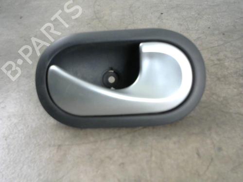 Used Rear right interior door handle RENAULT CLIO III (BR0/1, CR0/1) 1.5 dCi (BR17, CR17) (86 hp) 25536236