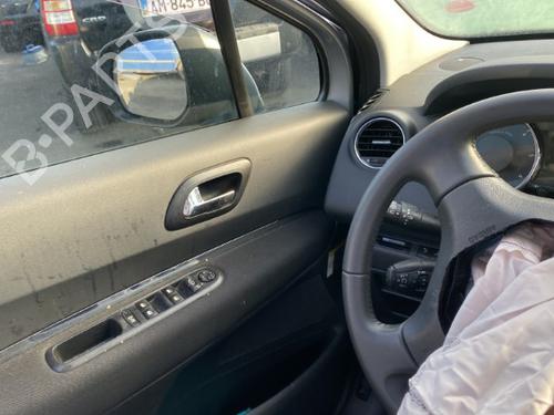 Left tailgate light PEUGEOT 3008 I MPV (0U_) 1.6 HDi | BP25569922C79 