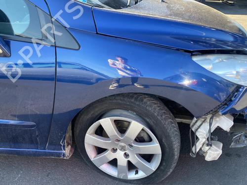Front right lock PEUGEOT 308 I (4A_, 4C_) 1.6 HDi | BP25555589C97 