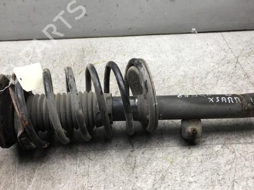 Venstre fortil støddæmper CITROËN XSARA (N1) 1.4 i (75 hp) 25548321