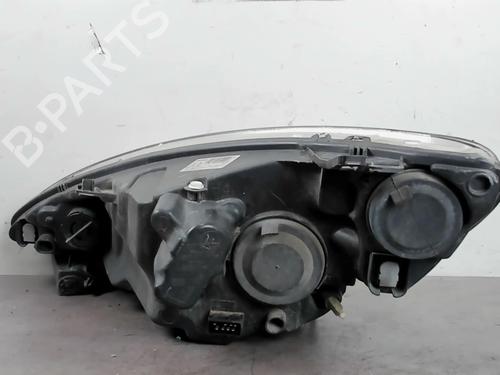 Used Right headlight Right headlight PEUGEOT 1007 (KM_) 1.4 16V (88 hp) 25576876 25576876