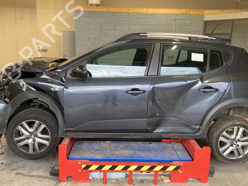 Left front window switch DACIA SANDERO III 1.0 TCe 100 ECO-G | BP33550486I27 - Image 34
