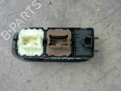 Used Left front window switch Left front window switch DACIA DUSTER (HM_) 1.5 dCi 115 (HMAD) (116 hp) 25579099 25579099