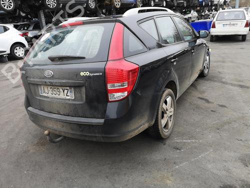 Left front fog light KIA CEE'D SW (ED) 1.6 CRDi 115 | BP25580798C30 - Image 28