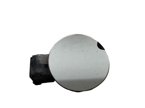 Używane Klapa wlewu paliwa RENAULT MEGANE III Hatchback (BZ0/1_, B3_) 1.5 dCi (BZ09, BZ0D, BZ1W, BZ29, BZ14) (110 hp) 25513703
