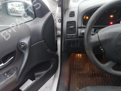 Venstre baglygte bagklap RENAULT LAGUNA II (BG0/1_) 1.9 dCi | BP25524343C79 