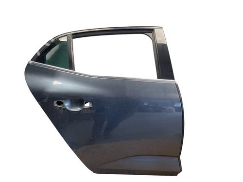 right-rear-door-renault-megane-iv-hatchback-b9amn_-2015-34220329 main image