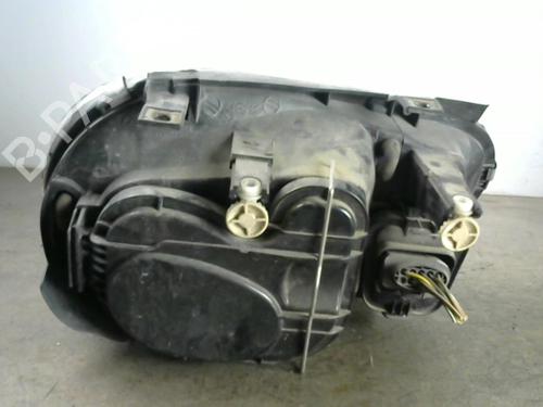 Højre forlygte VW GOLF IV (1J1) 1.6 16V (105 hp) 25536853