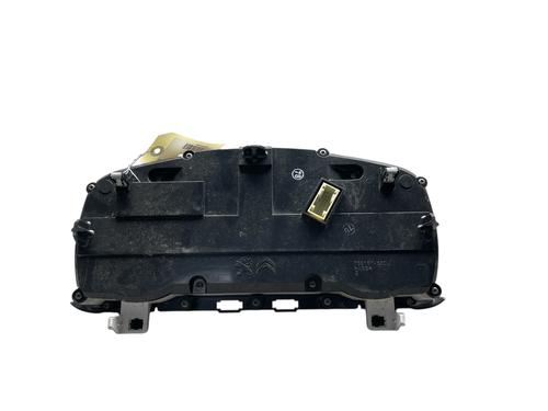 Used Instrument cluster Instrument cluster CITROËN C3 III (SX) 1.2 PureTech 82 (83 hp) 25571756 25571756