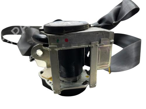 Front left seatbelt VW GOLF VI (5K1) 1.6 TDI | BP31131120I26