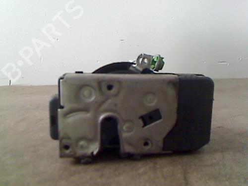 Used Front left lock OPEL VECTRA B Hatchback (J96) 2.2 DTI 16V (F68) (125 hp) 25558650