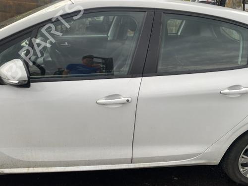 Front right window mechanism PEUGEOT 208 I (CA_, CC_) 1.6 HDi / BlueHDi 75 | BP28203718C23 