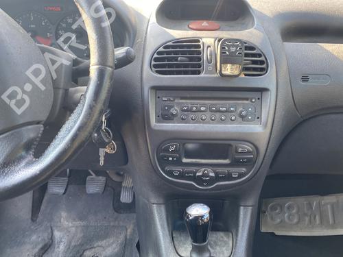 Left headlight PEUGEOT 206 SW (2E/K) 2.0 HDi | BP26947391C28 - Image 14