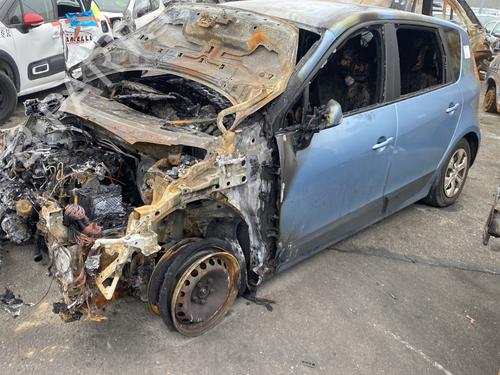 Left tailgate light RENAULT SCÉNIC III (JZ0/1_) 1.5 dCi | BP25563034C79  - Image 8