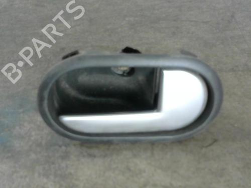 Højre fortil invendig håndtag FORD FIESTA V (JH_, JD_) 1.4 TDCi (68 hp) 25537242