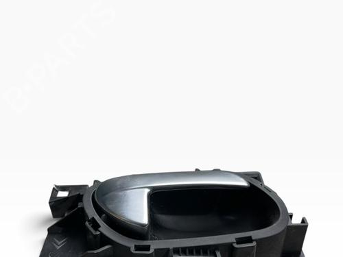 Used Front right interior door handle Front right interior door handle PEUGEOT 2008 I (CU_) 1.6 BlueHDi 100 (100 hp) 40444643 40444643