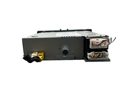 Used Radio Radio RENAULT MEGANE III Grandtour (KZ0/1) 1.5 dCi (KZ09, KZ0D, KZ1G, KZ29, KZ14, KZ1W, KZ10, KZ1F,... (110 hp) 25569444 25569444