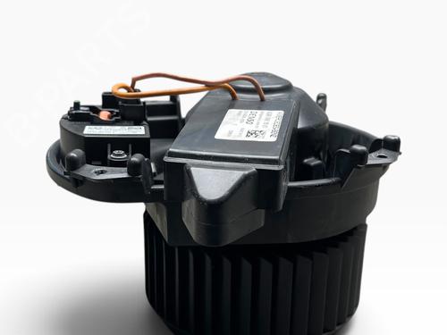 heater-blower-motor-mercedes-benz-cla-coupe-c117-2013-2014-2015-2016-2017-2018-2019-33237765 main image