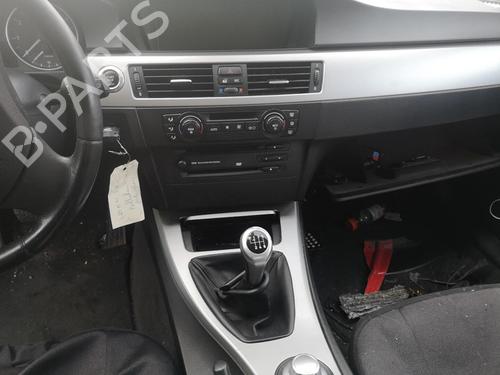 Rudehejsemekanisme Højre foran BMW 3 (E90) 320 i | BP25561022C23 