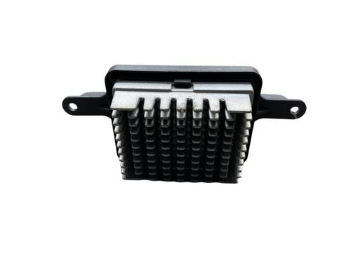 Used Heater resistor PEUGEOT 5008 (0U_, 0E_) 1.6 HDi (114 hp) 30520878