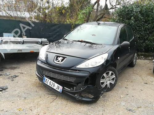 Right taillight PEUGEOT 206+ (2L_, 2M_) 1.4 HDi eco 70 | BP25532476C35 