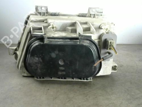 Used Right headlight MERCEDES-BENZ SPRINTER 3-t Van (B903) 310 D 2.9 (903.461, 903.462, 903.463) (102 hp) 25523574