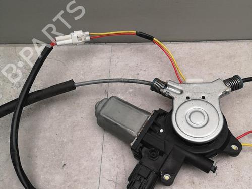 Used Front left window mechanism SUZUKI GRAND VITARA I (FT, HT) 2.0 TD 4x4 (SQ420D) (87 hp) 25517331