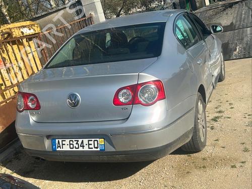 Left headlight VW PASSAT B6 (3C2) 1.9 TDI | BP25933582C28 