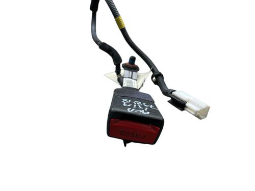 seat-buckle-kia-ceed-sportswagon-jd-2012-2013-2014-2015-2016-2017-2018-27659163 main image