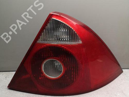 Used Right taillight FORD MONDEO III (B5Y) 2.0 16V TDDi / TDCi (115 hp) 25531742