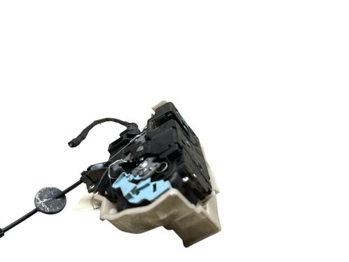 Front left lock VW TOURAN (1T1, 1T2) 2.0 TDI 16V | BP25572613C98 