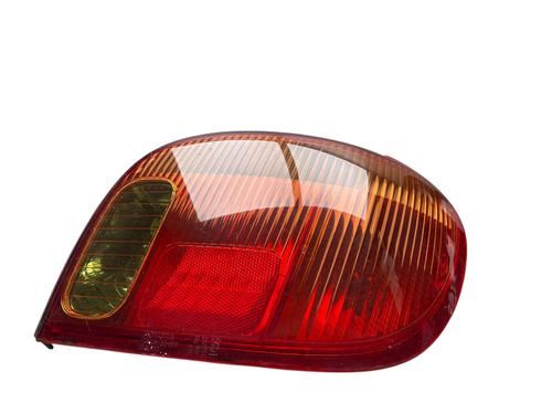 Używane Lampa tylna prawa TOYOTA YARIS (_P1_) 1.0 (SCP10_, SCP10R) (65 hp) 25502840