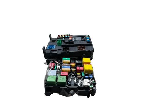 Used Electronic module Electronic module PEUGEOT 208 I (CA_, CC_) 1.6 HDi / BlueHDi 75 (75 hp) 33806434 33806434