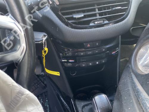 Left rear window switch PEUGEOT 2008 I (CU_) 1.2 THP 110 / PureTech 110 | BP31193476I29  - Image 18