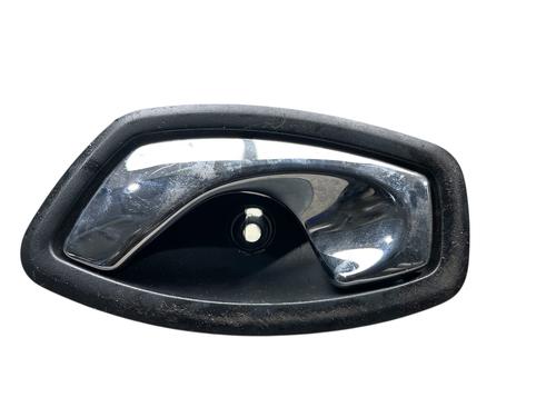 Venstre foran invendig håndtak RENAULT MEGANE III Coupe (DZ0/1_) 2.0 R.S. (265 hp) 31270315