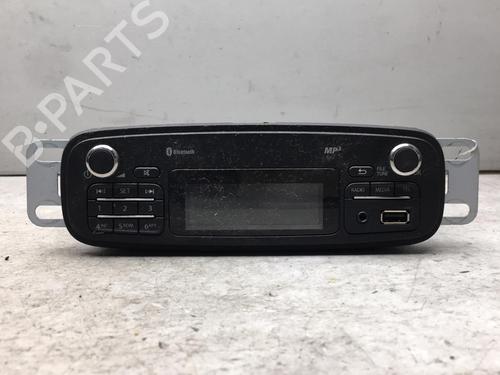 Used Radio RENAULT CLIO IV (BH_) 1.5 dCi 75 (75 hp) 25580953