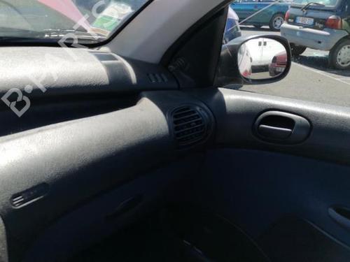 Høyre bremsekaliper foran PEUGEOT 206 Hatchback (2A/C) 1.9 D | BP25557609M104 