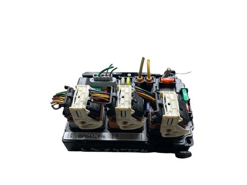 fuse-box-citroen-c3-ii-sc_-2009-32382277 main image