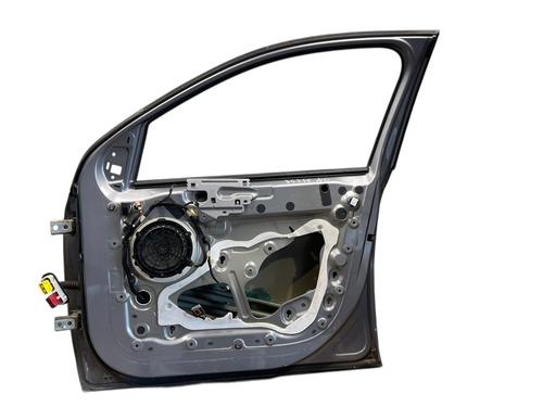 Right front door PEUGEOT 308 II (LB_, LP_, LW_, LH_, L3_) 1.6 BlueHDi 120 | BP28352042C3