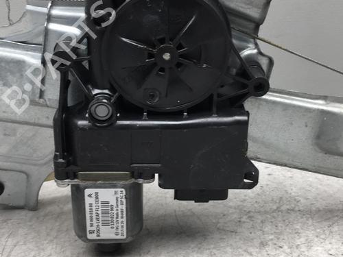 Used Front left window mechanism Front left window mechanism PEUGEOT 2008 I (CU_) 1.2 THP 110 / PureTech 110 (110 hp) 25520544 25520544