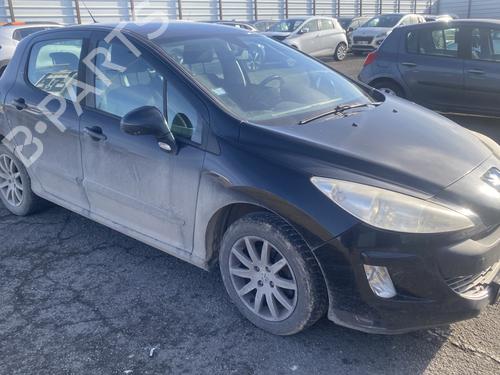 Fuse box PEUGEOT 308 I (4A_, 4C_) 1.6 HDi | BP32024937E1