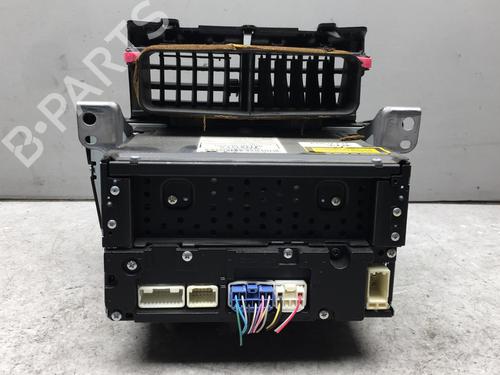 Used Radio TOYOTA YARIS (_P9_) 1.4 D-4D (NLP90_, NLP90R) (90 hp) 25581340